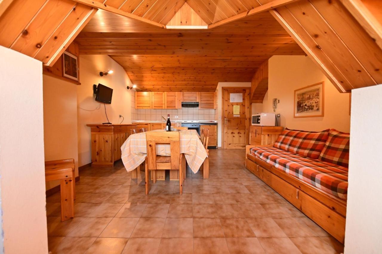 Residence Raethia Tra Bormio E Livigno Pradelle Exterior photo