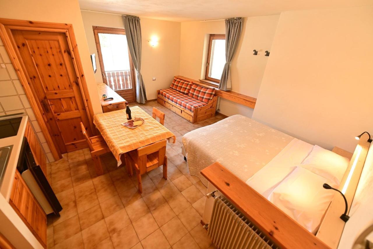 Residence Raethia Tra Bormio E Livigno Pradelle Exterior photo